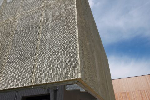 Résille métallique texturée : Gymnase – Le Perray en Yvelines